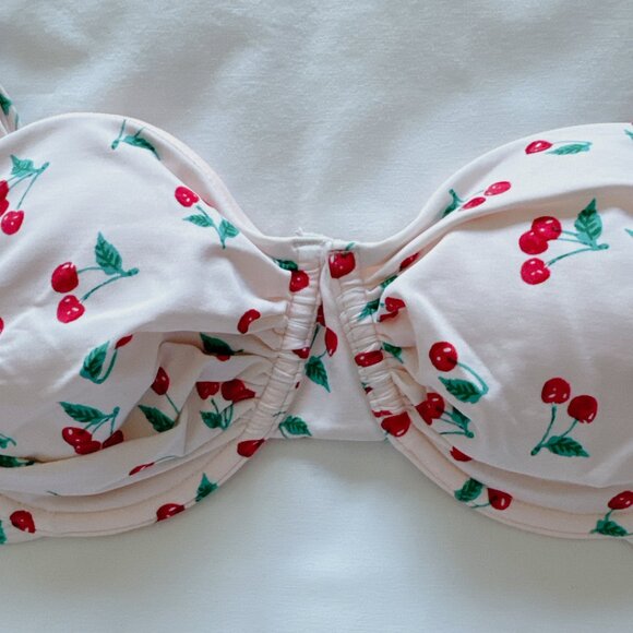Wild Fable Cherry bikini top NWT large swimsuit - Picture 5 of 11